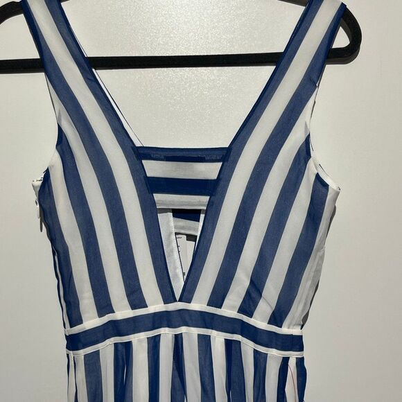 Bebe Women's Blue White Stripe Deep V-Neck Sleeveless Bandeau Jumpsuit Sz 0 NWT - Picture 9 of 10
